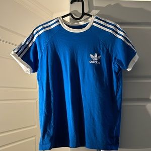 EUC Adidas boys Medium tee blue